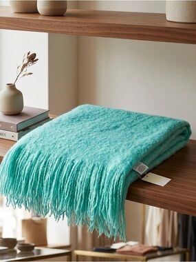 crown & ivy Turquoise Fringe Throw Blanket